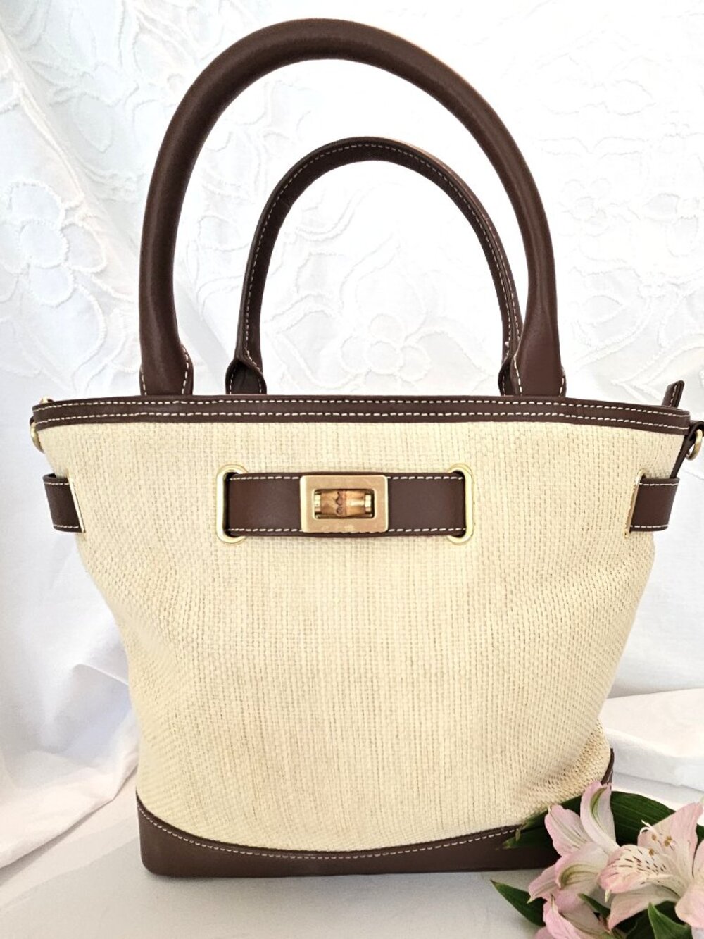Talbots Cream Straw Leather Bucket Bag Double Handle Crossbody Summer Travel